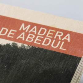 Impresión digital en madera de abedul detalle 1